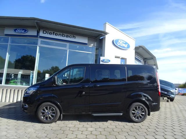 Ford Tourneo Custom