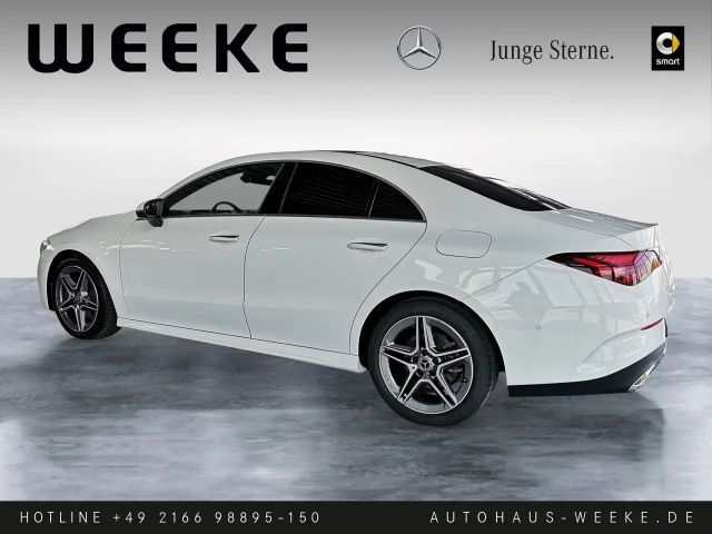 Mercedes-Benz CLA 200