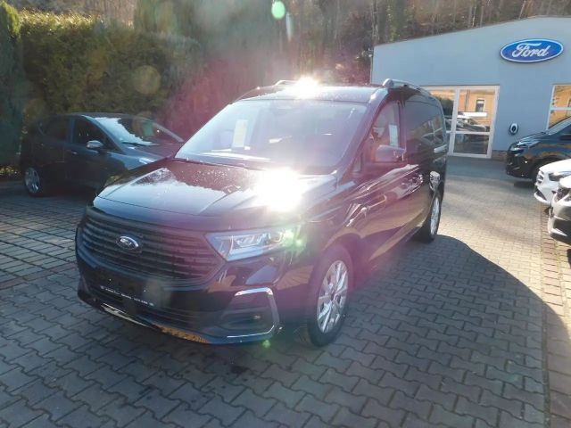 Ford Grand Tourneo