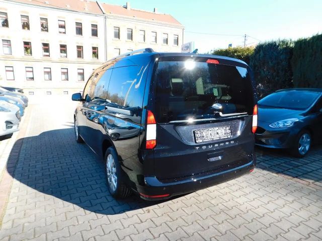 Ford Grand Tourneo