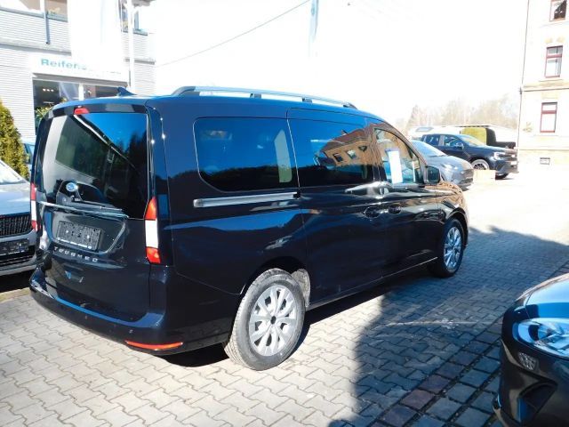 Ford Grand Tourneo