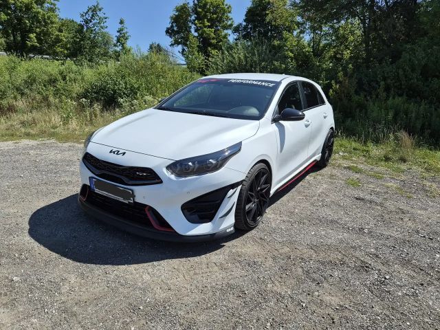 Kia Ceed / cee'd