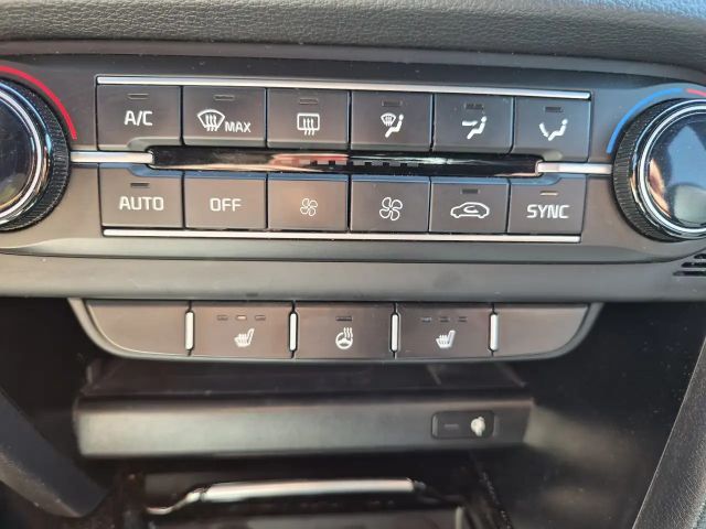 Kia Ceed / cee'd