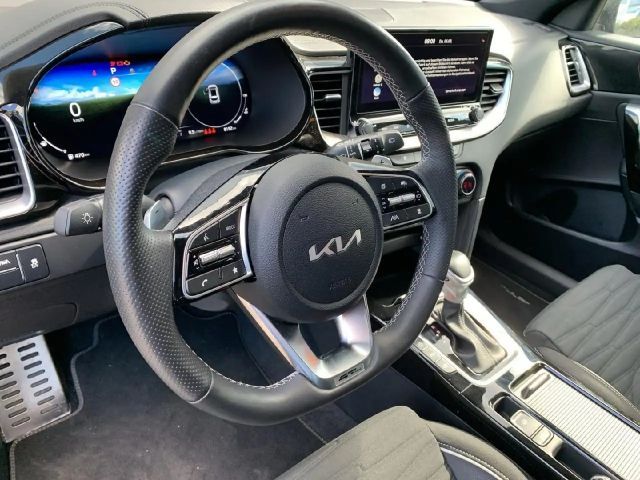 Kia Ceed / cee'd