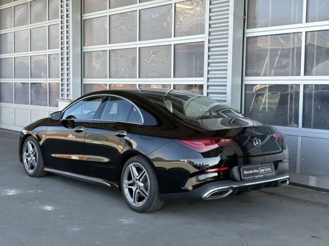 Mercedes-Benz CLA 200