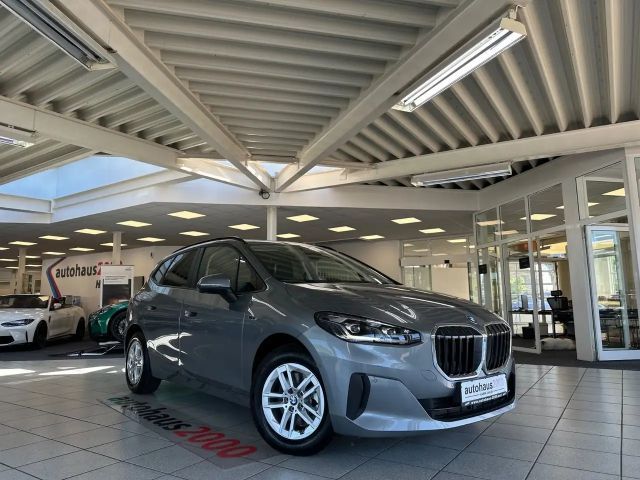 BMW 225 225e Active Tourer Sport Line WIDESCREEN/PANO 2022 Hybride / Benzine