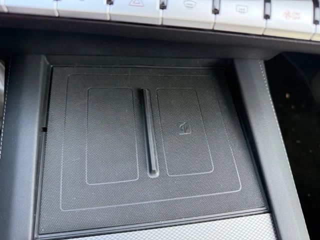 MG MGS9