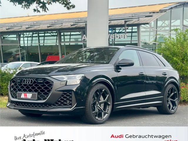 Audi RS Q8 perf. B&O ADV CARBON PANO 305 AHK OLED HuD 2026 Benzine