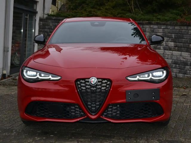 Alfa Romeo Giulia Veloce Q4 2024 Benzine