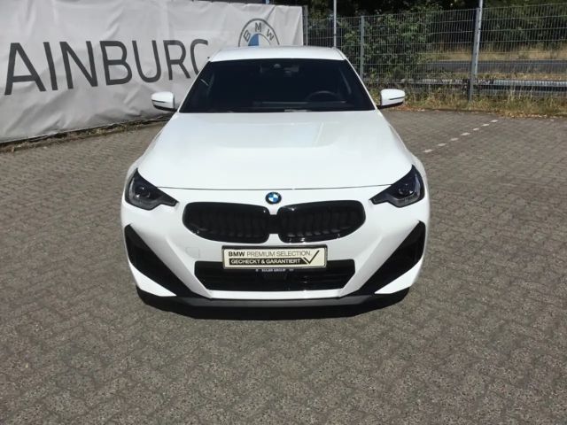 BMW 218