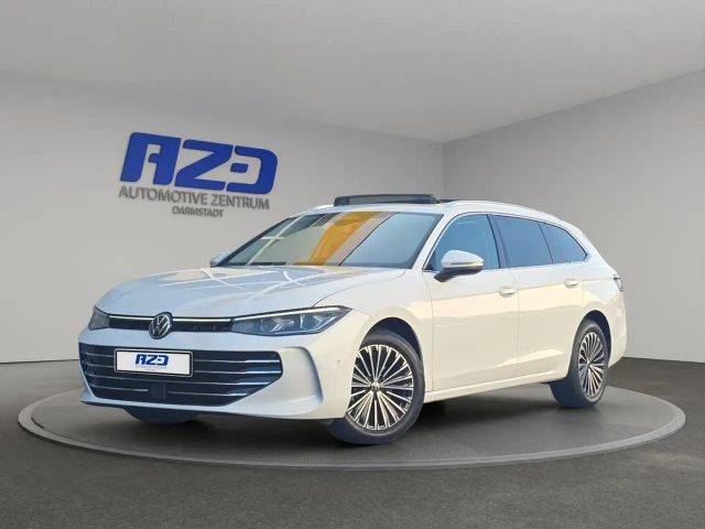 Volkswagen Passat Variant Passat Var TDI STNDHZ PANO AHK MATRIX R-KAM T.LEDE 2024 Diesel