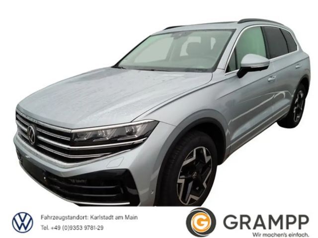 Volkswagen Touareg Elegance 3.0TSI +AHK+360°+PANO+ASSISTS+ 2026 Benzine