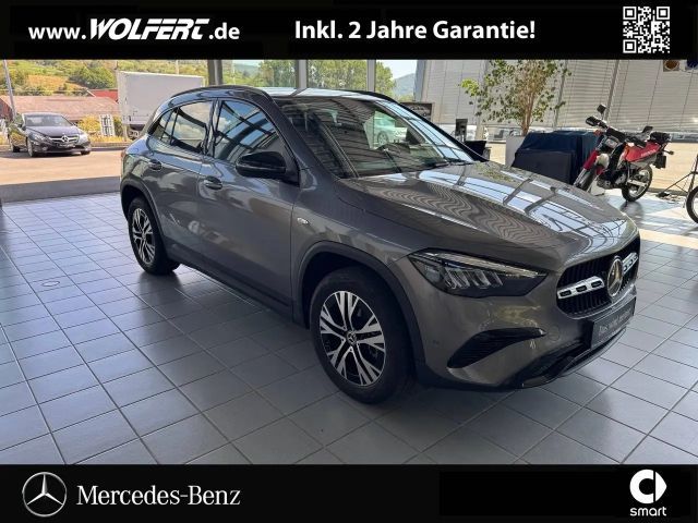 Mercedes-Benz GLA 250 e Hybrid Plug-In 2025 Hybride / Benzine