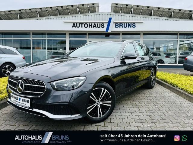 Mercedes-Benz E 220 T d AVANTGARDE, MBUX Premium, RFK, Totw, LED, Fern 2022 Diesel