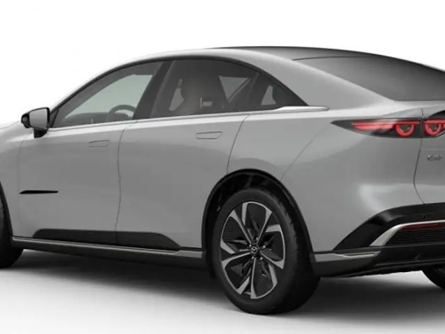 Mazda 6e