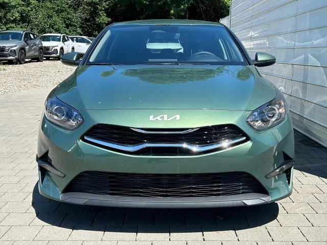 Kia Ceed / cee'd