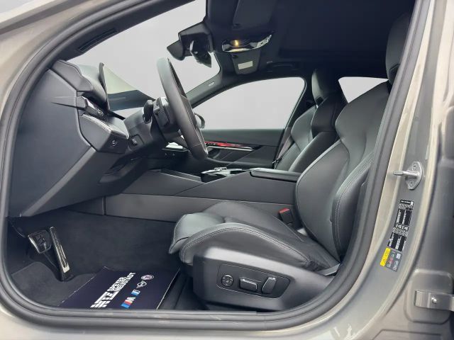BMW 550