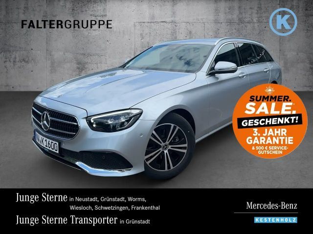 Mercedes-Benz E 220 E 220d T AVANTGARDE+NIGHT+KAM+TWA+EASYP+AMBI Navi 2024 Diesel