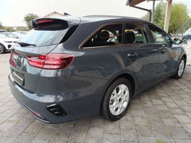 Kia Ceed / cee'd