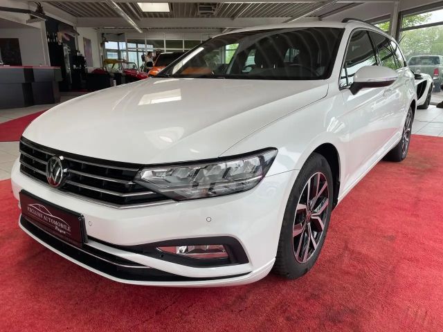 Volkswagen Passat Variant Business ACC LED ALU 2022 Diesel