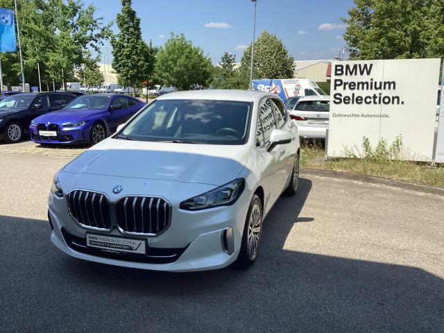 BMW 218