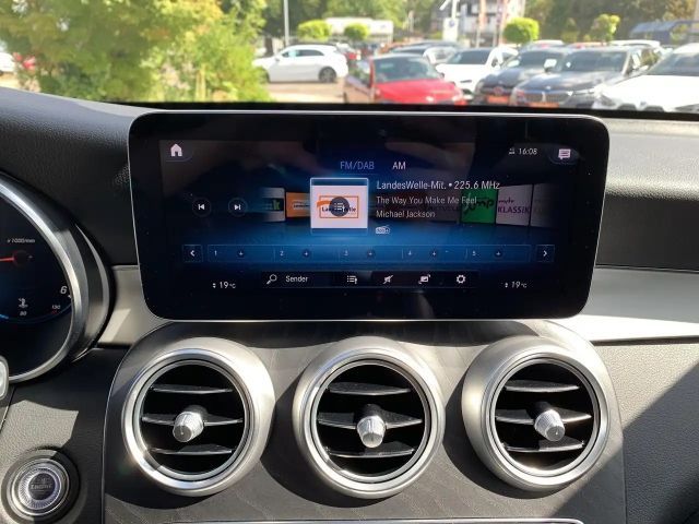 Mercedes-Benz GLC 220