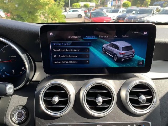 Mercedes-Benz GLC 220