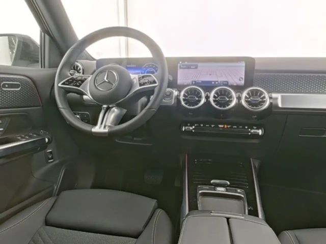 Mercedes-Benz EQB 250