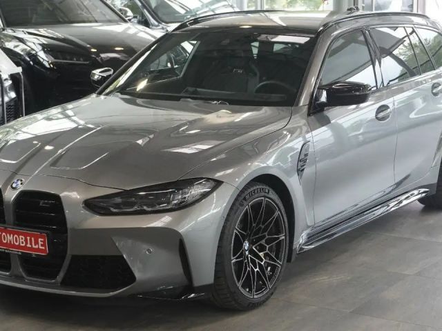 BMW M3 Touring xDrive Competition*SCHALE*M-RACETRACK 2024 Benzine