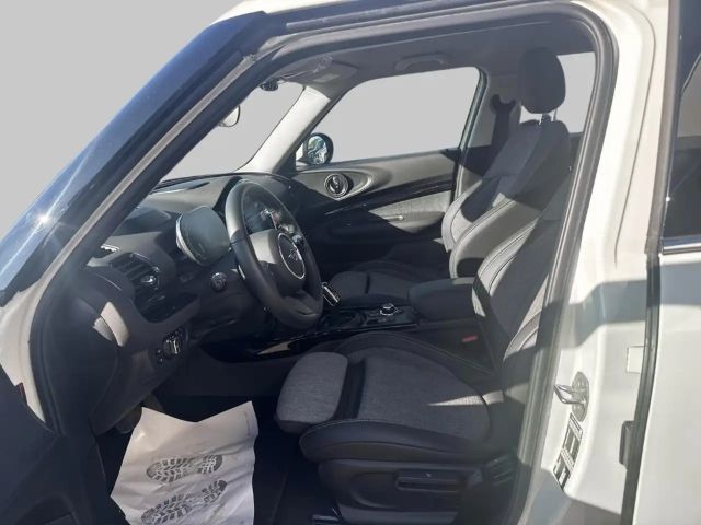 MINI One Clubman