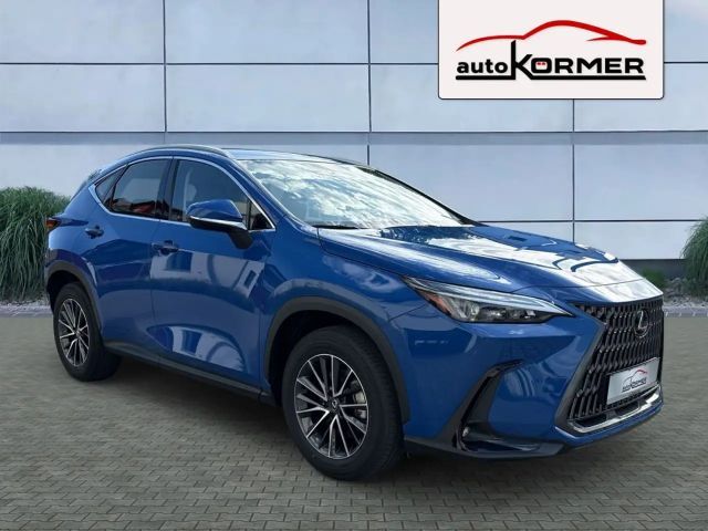 Lexus NX 350h E-FOUR Business CarPlay,LED,Kamera,el.Heckklappe 2026 Hybride / Benzine