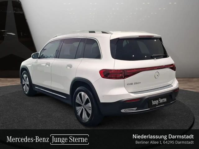 Mercedes-Benz EQB 250