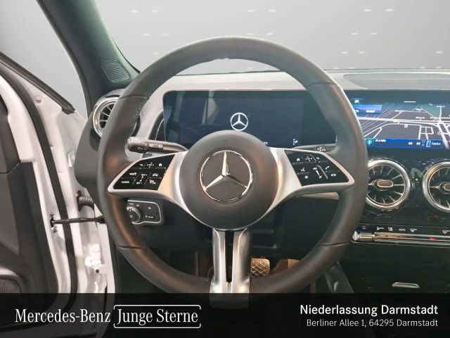 Mercedes-Benz EQB 250