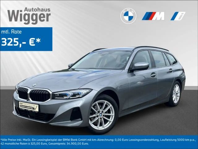 BMW 318 i touring/AHK/Navigation/Kamera/LED/GRA/PDC 2024 Benzine