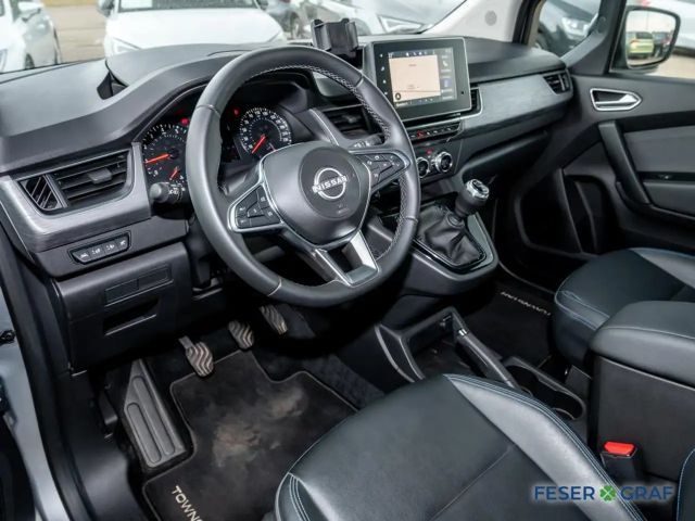 Nissan Townstar