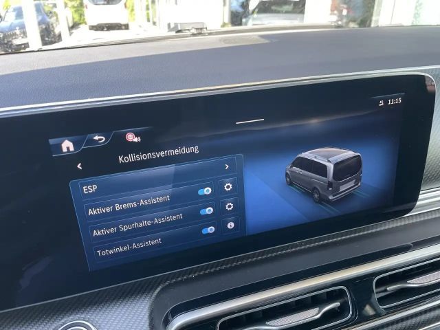 Mercedes-Benz V 220