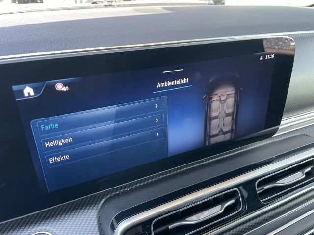 Mercedes-Benz V 220