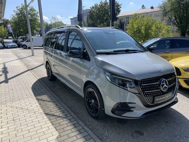 Mercedes-Benz V 220