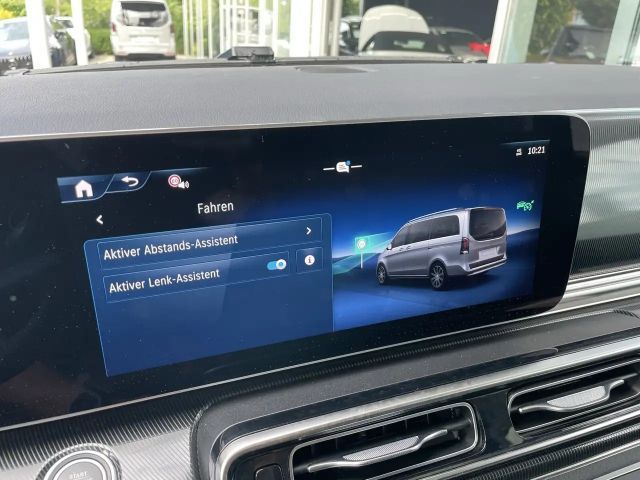 Mercedes-Benz V 220