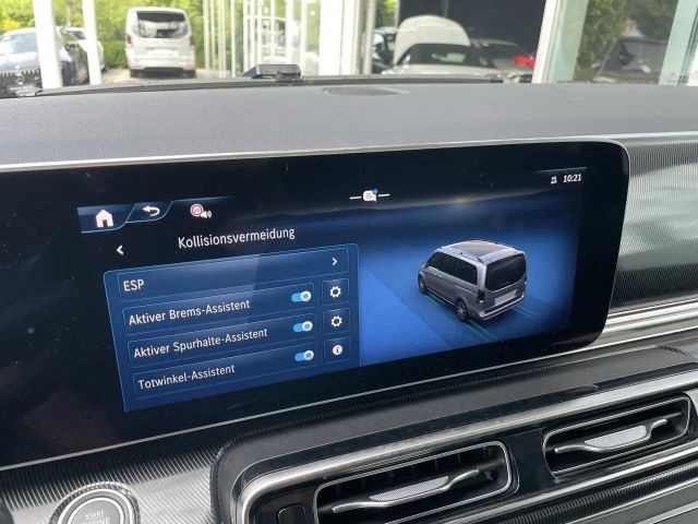 Mercedes-Benz V 220