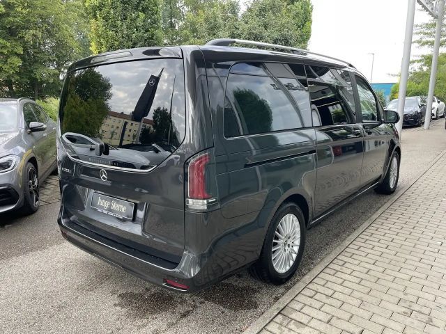 Mercedes-Benz V 220