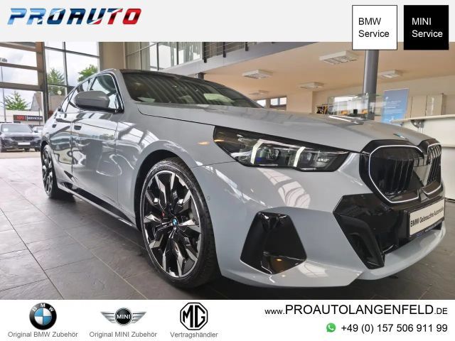 BMW 520 d xDr M Sport Pro ACC/Pano/360°/B&W/21"/HUD 2026 Diesel