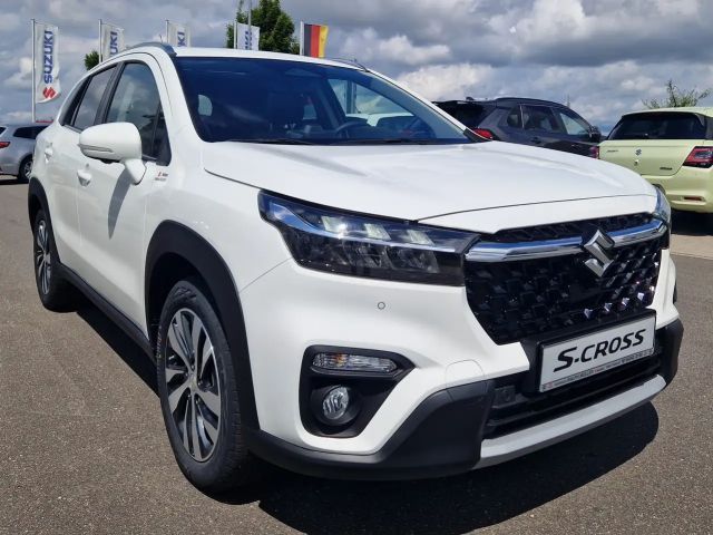 Suzuki S-Cross