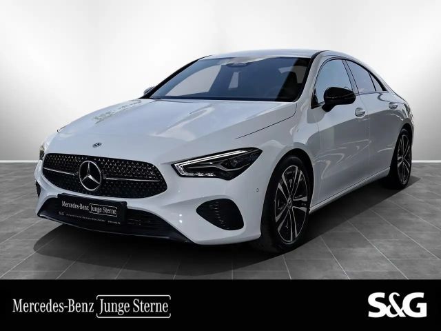 Mercedes-Benz CLA 180 Coupé NIGHT+SPORTSIZTE+MEMORY+TOTWINKEL 2025 Benzine