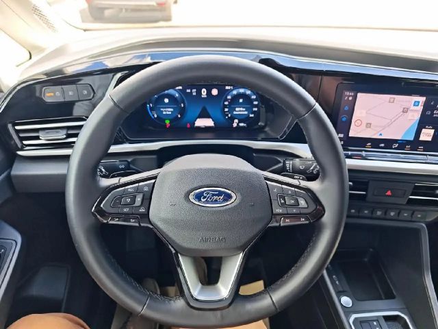 Ford Grand Tourneo