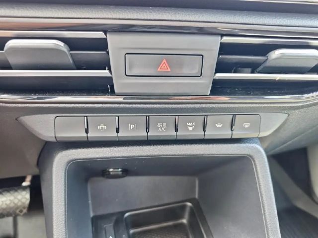 Ford Grand Tourneo
