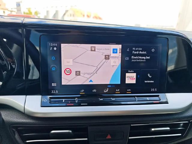 Ford Grand Tourneo