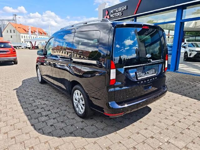 Ford Grand Tourneo