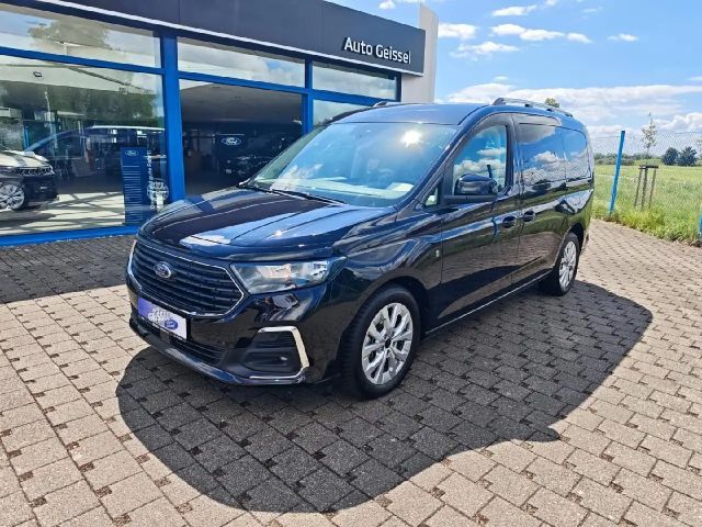 Ford Grand Tourneo