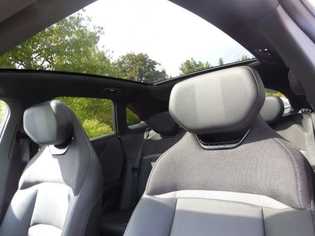 Mazda CX-6e